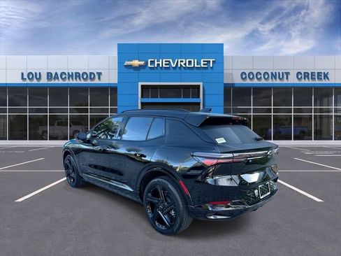 Used 2026 Chevrolet Equinox EV RS FWD image 6
