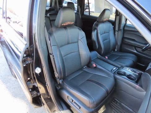 Used 2022 Honda Pilot TrailSport image 18