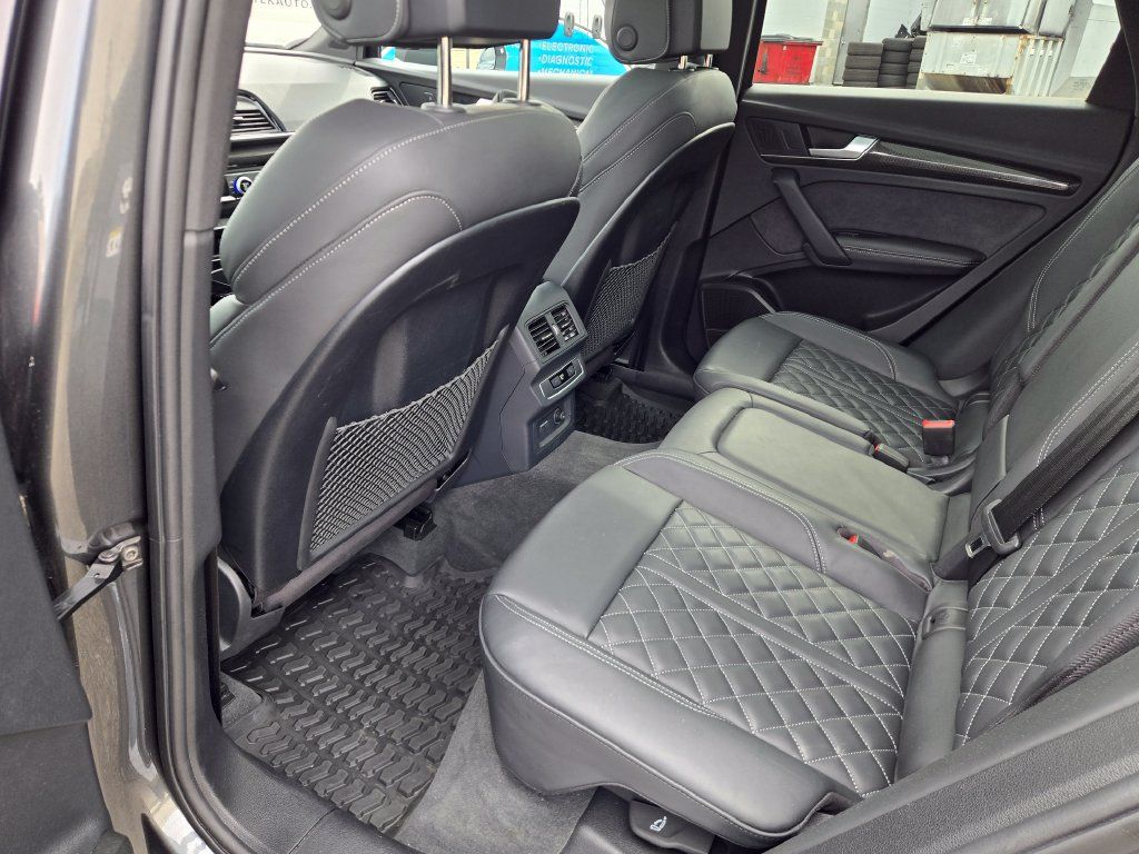 Used 2025 Audi SQ5 Premium Plus AWD/4WD image 14