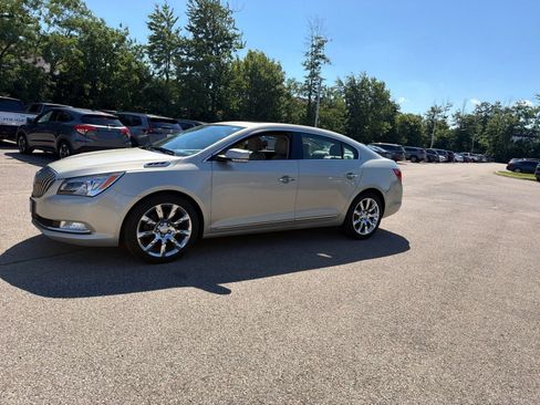 Used 2014 Buick LaCrosse Premium w/ Driver Confidence Package FWD image 21