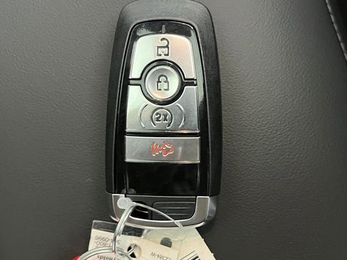 New 2025 Ford Bronco Sport Outer Banks w/ Outer Banks Tech Package+ image 35