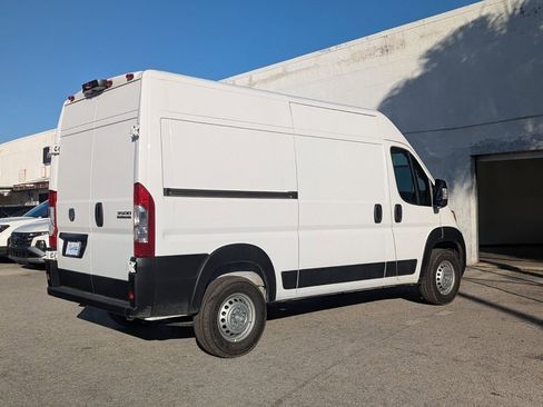 New 2026 RAM ProMaster 3500 w/ Storage Group image 8