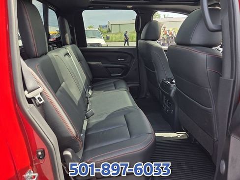 Used 2024 Nissan Titan PRO-4X w/ Pro-4x Convenience Package AWD/4WD image 15