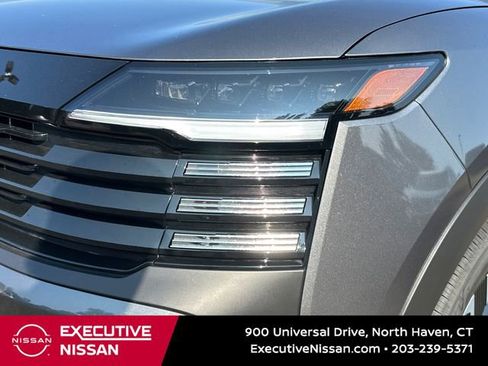 Used 2025 Nissan Kicks SV w/ SV Premium Package image 7