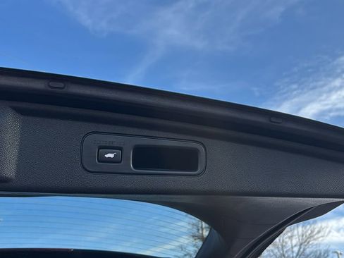 Certified 2024 Honda Odyssey Elite image 35