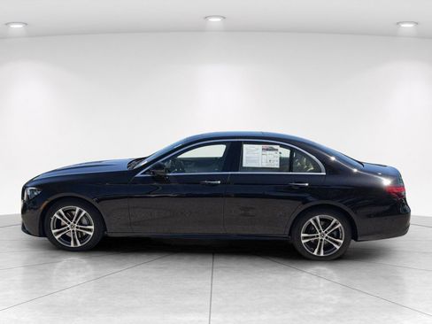 Used 2022 Mercedes-Benz E 350 4MATIC Sedan image 7