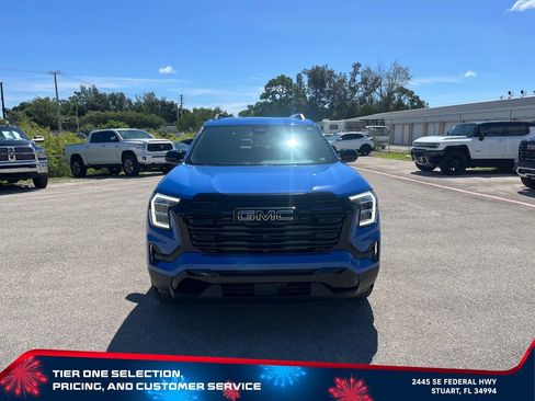 New 2026 GMC Terrain Elevation w/ Black Edition FWD image 3