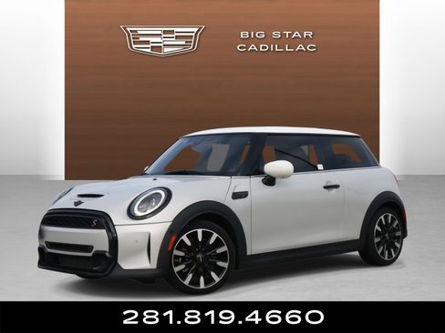 Used 2023 MINI Cooper S image 1