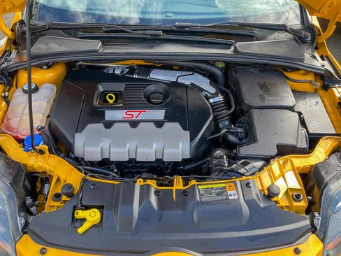 Used 2013 Ford Focus ST image 38