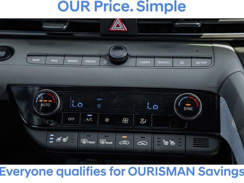 New 2025 Hyundai Elantra Limited image 19