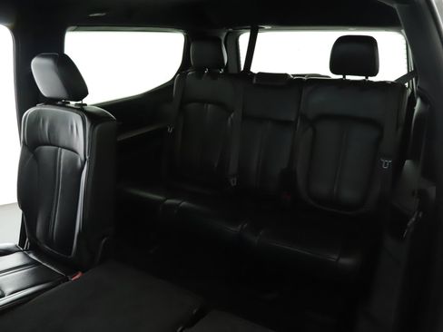 Used 2022 Jeep Wagoneer Series I AWD/4WD image 6