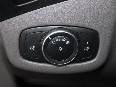 Used 2020 Ford Transit Connect XL image 26