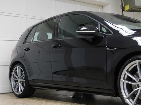 Used 2019 Volkswagen Golf R 4-Door AWD/4WD image 9