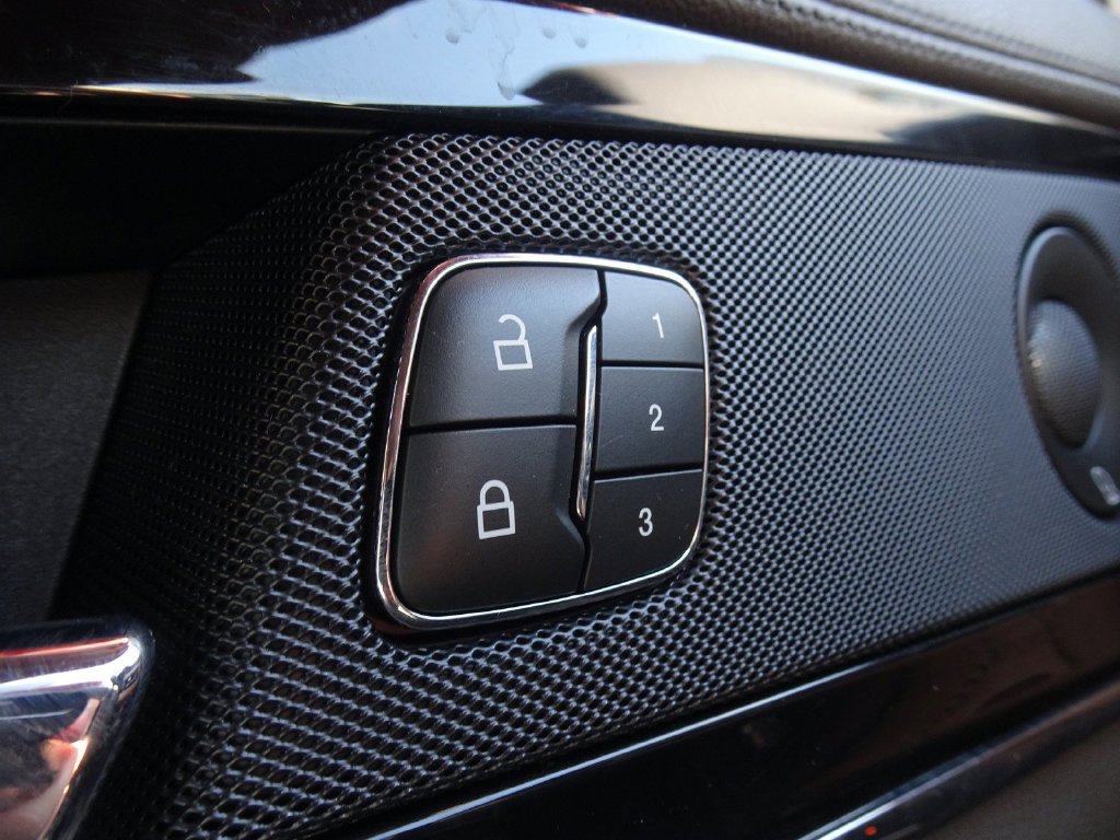 Used 2021 Lincoln Nautilus Reserve AWD/4WD image 24