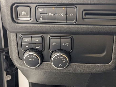 Used 2022 Chevrolet Tahoe RST image 16