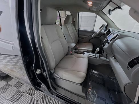 Used 2019 Nissan Frontier SV RWD image 29