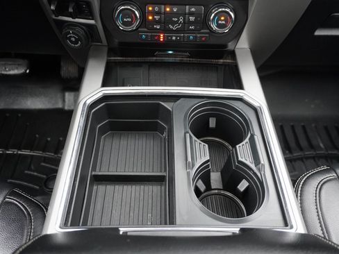 Used 2021 Ford F250 Lariat image 17