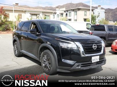 Used 2022 Nissan Pathfinder S