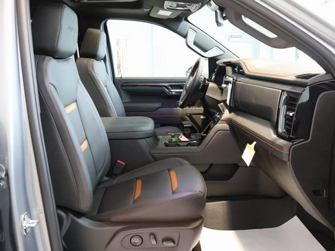 New 2026 GMC Sierra 1500 AT4 w/ AT4 Premium Package image 44