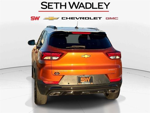Used 2023 Chevrolet TrailBlazer ACTIV w/ Sun and Liftgate Package image 7