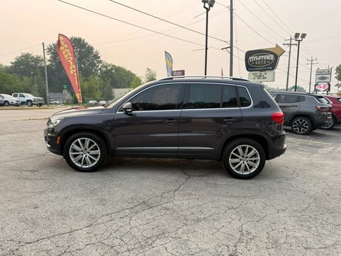 Used 2016 Volkswagen Tiguan SE AWD/4WD image 2