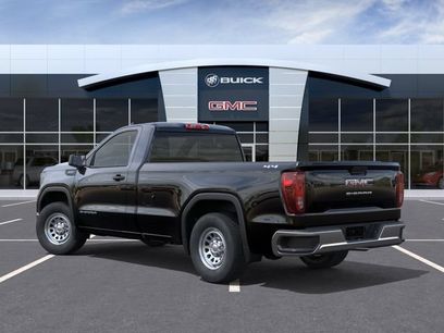 New 2025 GMC Sierra 1500 Pro w/ Convenience Package
