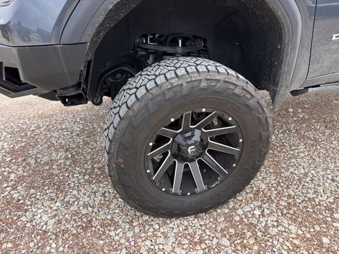 Used 2020 GMC Sierra 2500 Denali w/ Denali Ultimate Package image 9