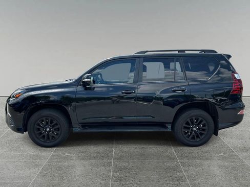 Used 2022 Lexus GX 460 w/ Black Line Special Edition AWD/4WD image 2