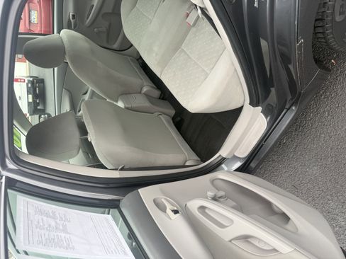 Used 2010 Toyota Corolla image 13