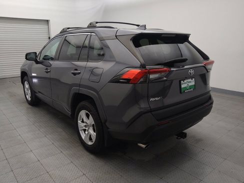 Used 2020 Toyota RAV4 XLE w/ XLE Grade Weather Package image 5