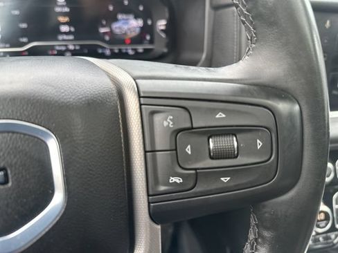 Used 2024 GMC Yukon XL Denali AWD/4WD image 28