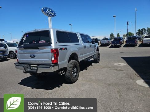 Used 2019 Ford F250 XLT AWD/4WD image 13
