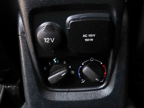 Used 2019 Ford Transit Connect XLT FWD image 45