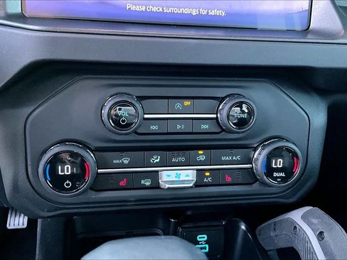 Used 2025 Ford Bronco Big Bend AWD/4WD image 27