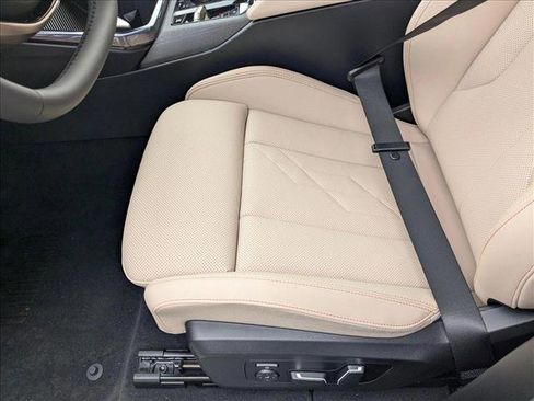 New 2025 BMW X3 xDrive30i w/ Convenience Package image 4