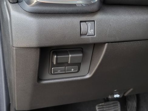 New 2026 GMC Canyon Elevation w/ Convenience Package image 8