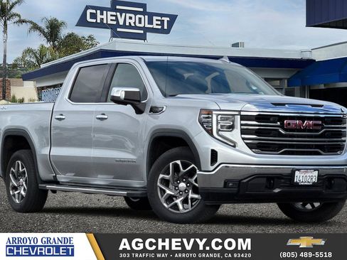 Used 2022 GMC Sierra 1500 SLT w/ SLT Convenience Package image 1