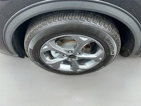 Used 2025 Ford Escape ST-Line image 29