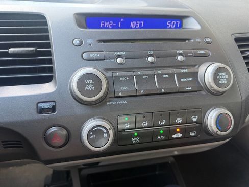 Used 2011 Honda Civic DX-VP image 22