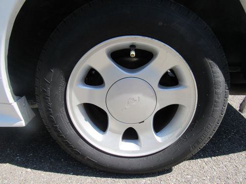 Used 1999 Ford Mustang Coupe RWD image 11