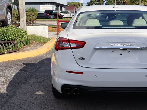 Used 2018 Maserati Ghibli S Q4 image 16