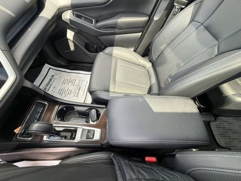 Used 2023 Subaru Ascent Touring AWD/4WD image 26