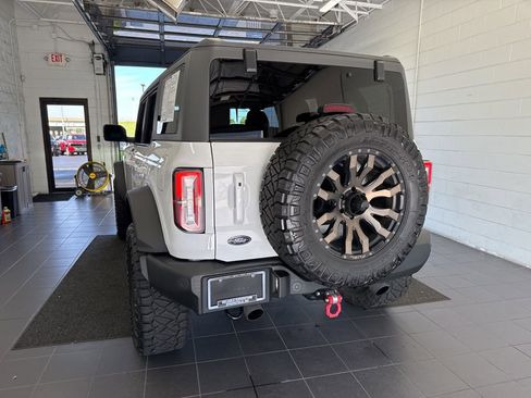 Used 2021 Ford Bronco Wildtrak AWD/4WD image 6