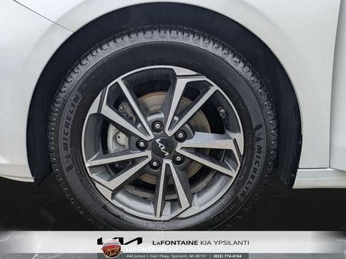 Used 2023 Kia Forte LXS FWD image 32