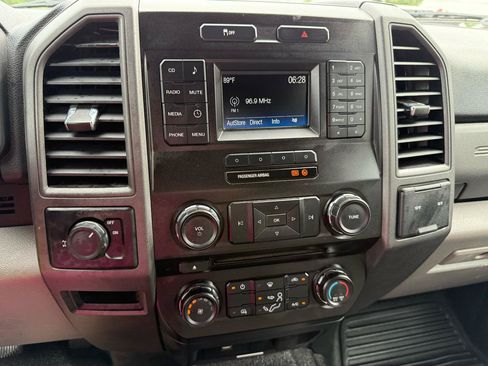 Used 2017 Ford F250 XL w/ Power Equipment Group RWD image 28