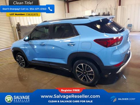 Used 2024 Chevrolet TrailBlazer LT w/ Convenience Package FWD image 3