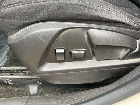 Used 2013 Chevrolet Equinox LS image 12