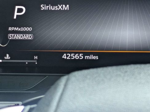 Used 2023 INFINITI QX60 Luxe w/ Cargo Package FWD image 32