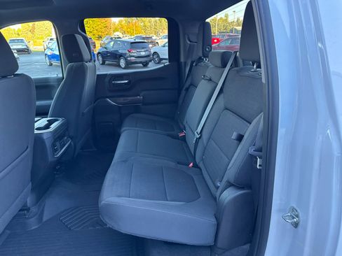 Certified 2022 Chevrolet Silverado 1500 RST image 16