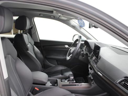 Used 2024 Audi Q5 2.0T Premium Plus AWD/4WD image 27